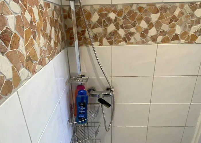 Apartmán 20 Minutes From Center W Coffee, Tea, Tv, And Parking *